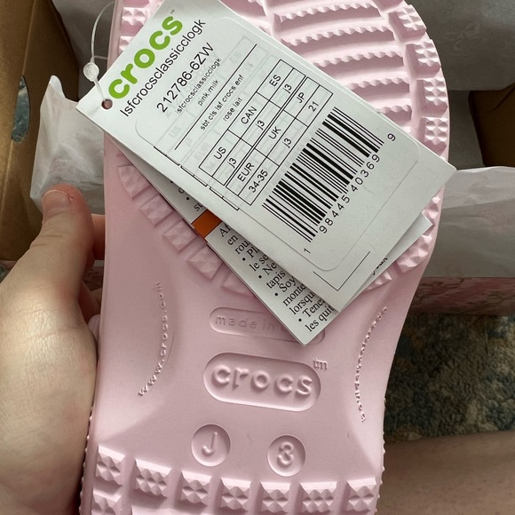 SOLD Brand new - CROCS x LoveShackFancy Size J3 - Picture 6 of 8